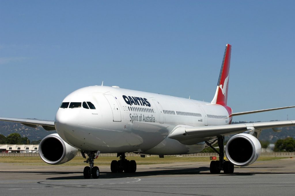 domestic flight transport australia
